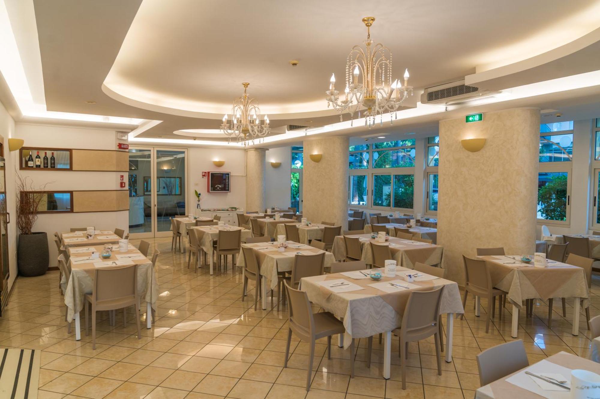 Hotel Europa Milano Marittima Esterno foto
