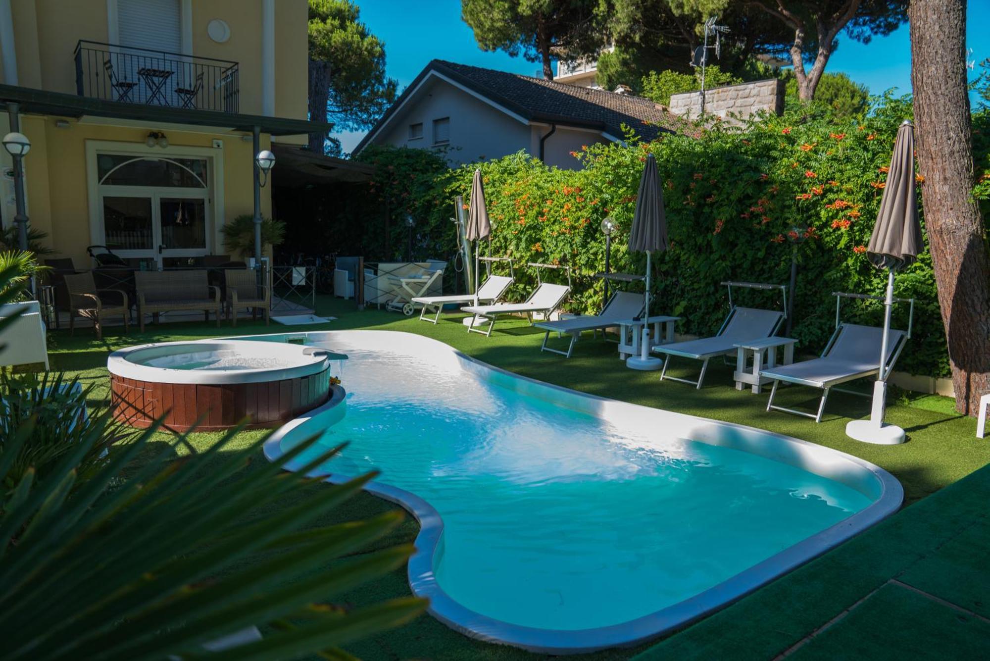 Hotel Europa Milano Marittima Esterno foto