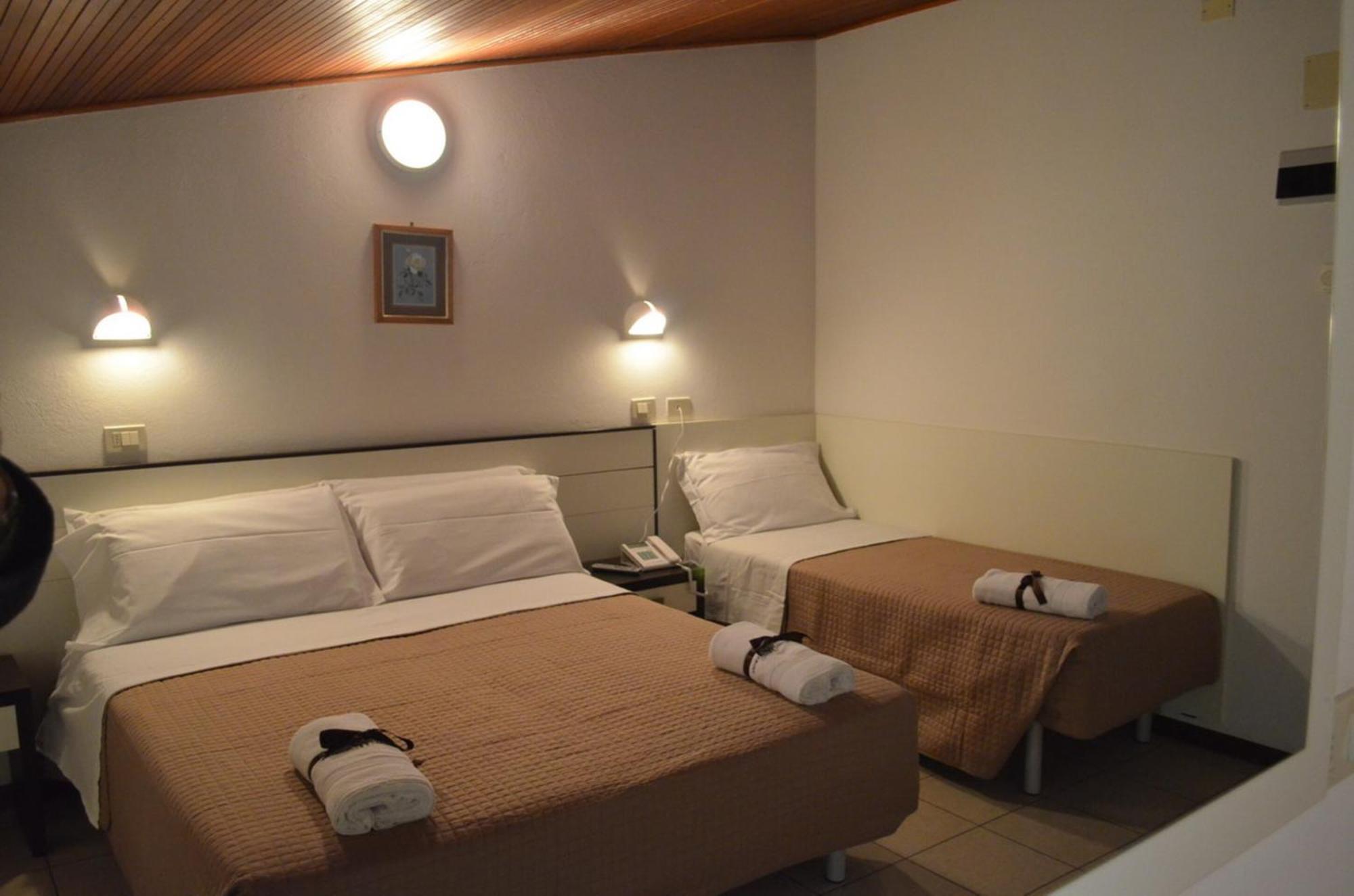 Hotel Europa Milano Marittima Camera foto